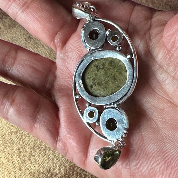 Artisan Green Gemstone Pendant  “volcanic chrysotile” dangle Pendant only - Picture 2 of 11